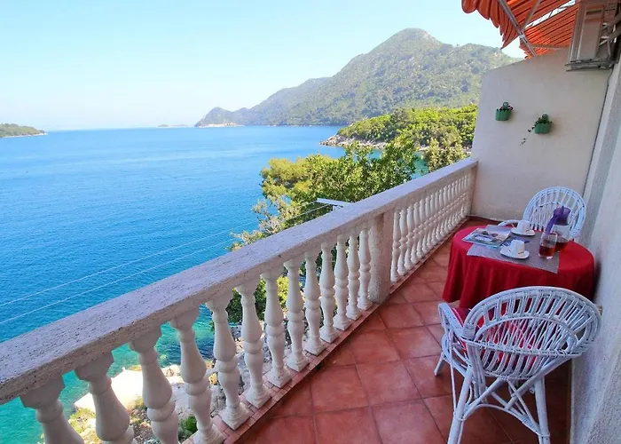 Filipovic アパート *